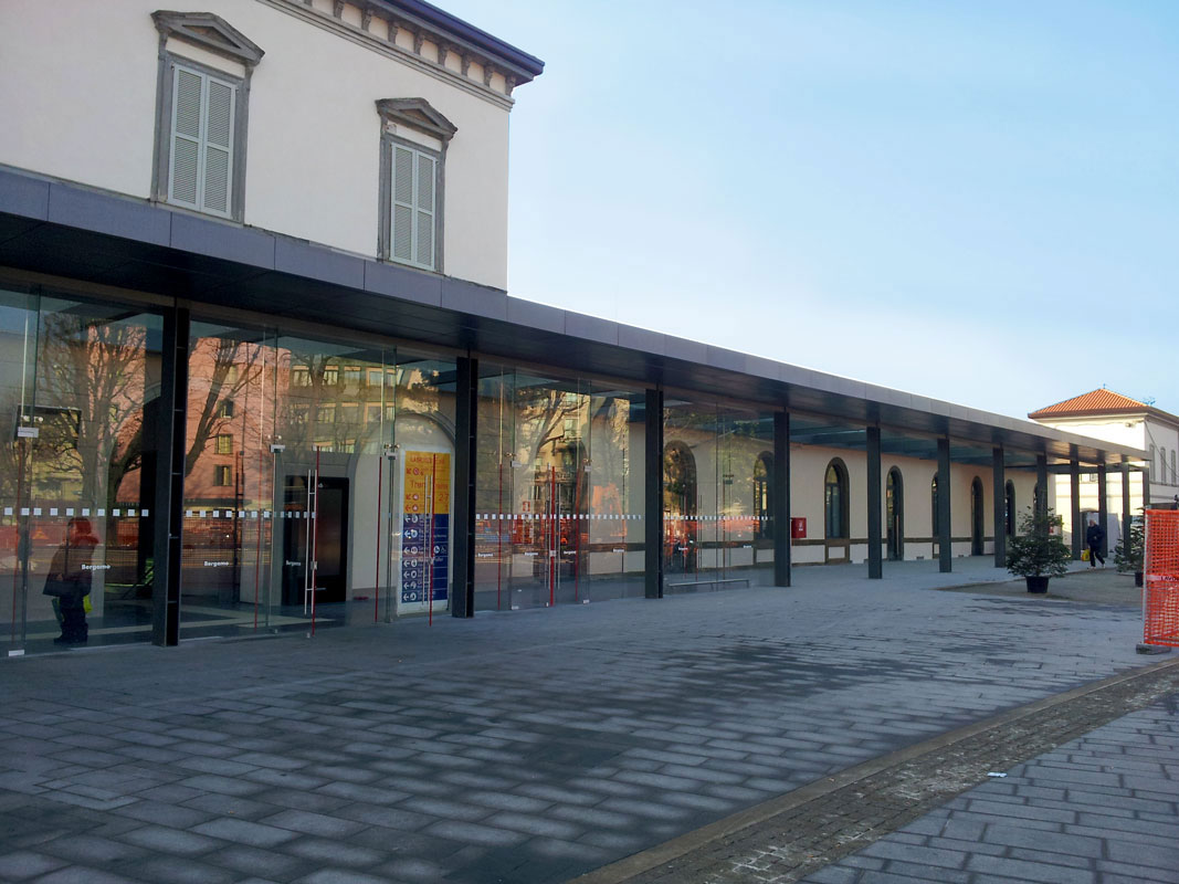 Facciate vetrate strutturali stazione di Bergamo
