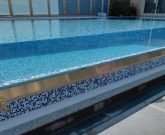 piscina in vetro